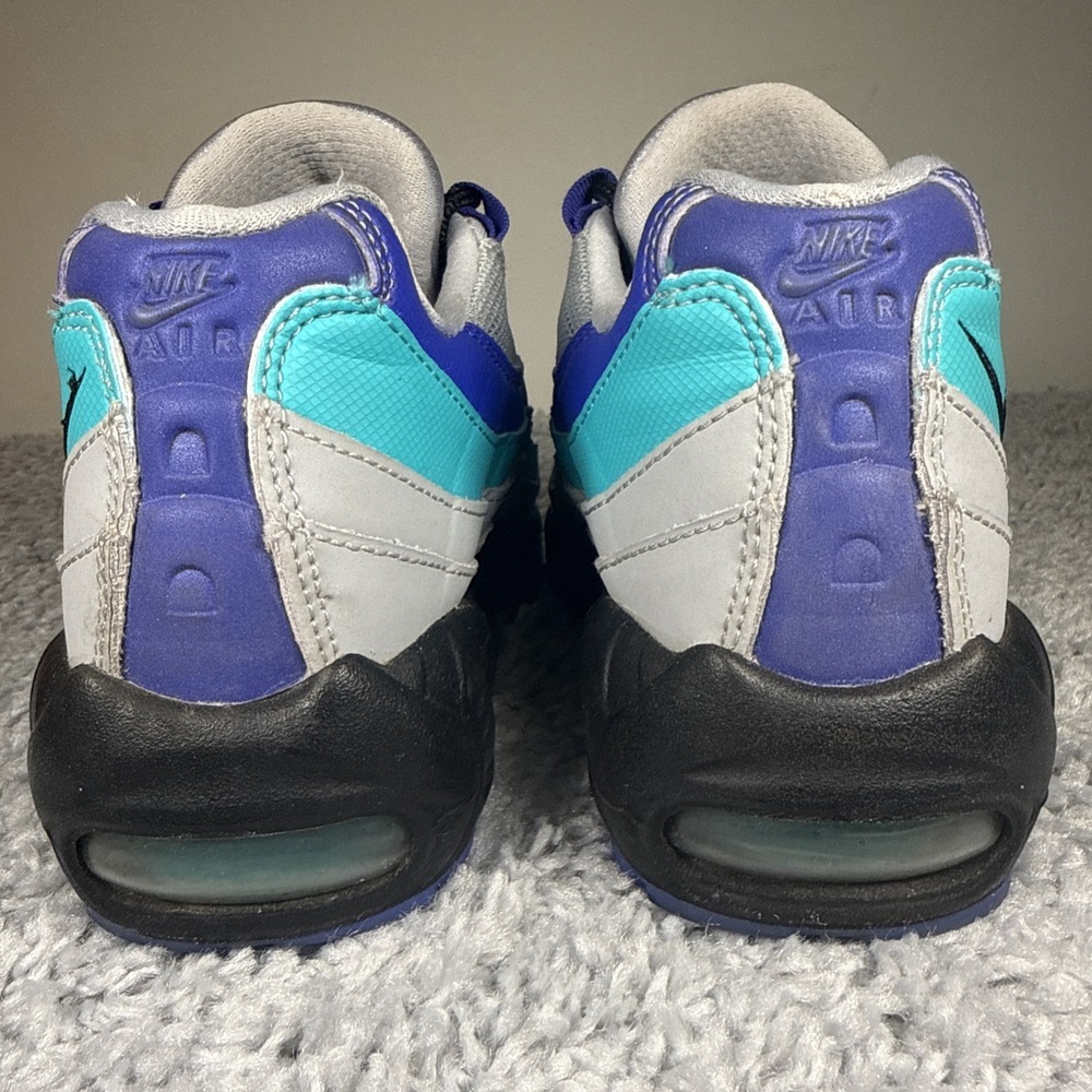 Nike Air Max 95 Wolf Grey Grape AT2865-001 Men's 5 Women's 6.5 Pre-Owned - Picture 5 of 8